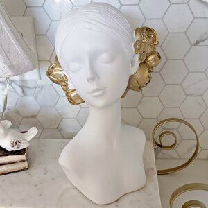 NEW! EXQUISITE FEMALE BUST W/ GOLD ROSES STATUE